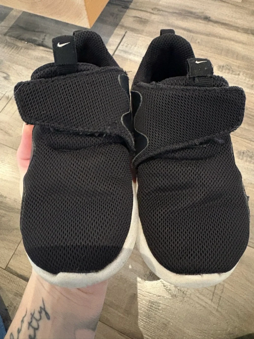 SOLD Nike Kids Black and White Slip-On Athletic Sneakers - Picture 4 of 6